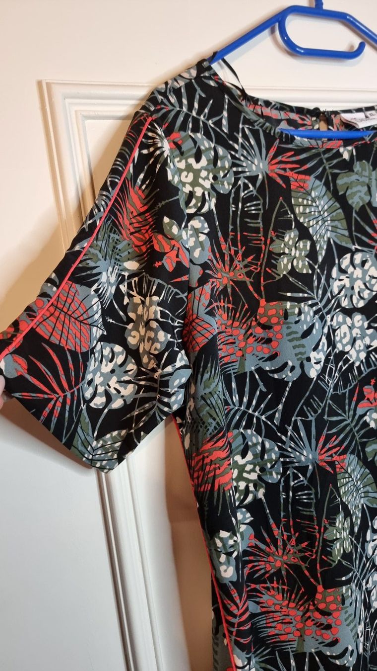 Vestiti: Kleid Größe XL – Usato da Wald ZH venduto da Martin79 2