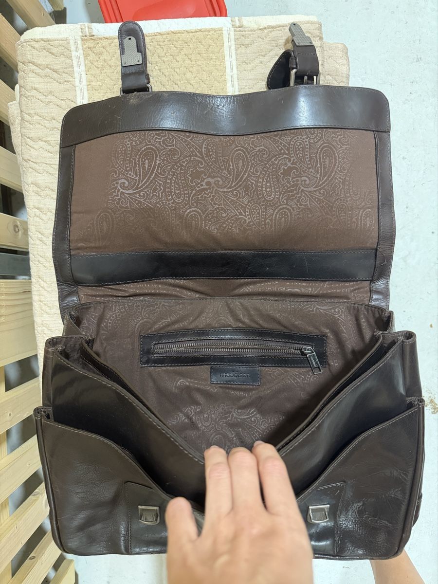 Maddison Borse: Cartable Maddison cuir brun ordinateur / business – Usato da Porrentruy venduto da Aussie25 9