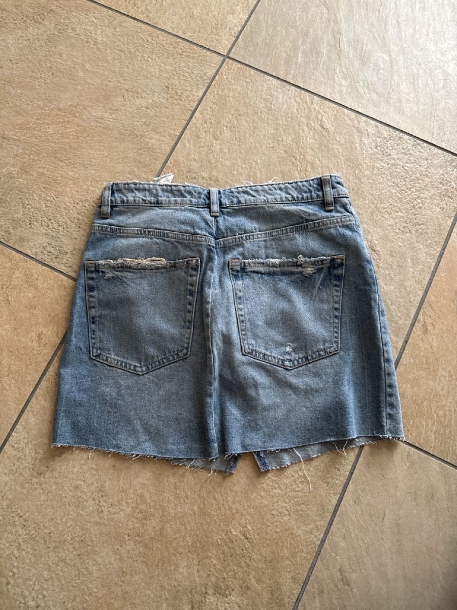 Zara Röcke: Jeansrock von Zara Grösse 38 – Neu (gemäss Beschreibung) aus Otelfingen von Tommy112 1