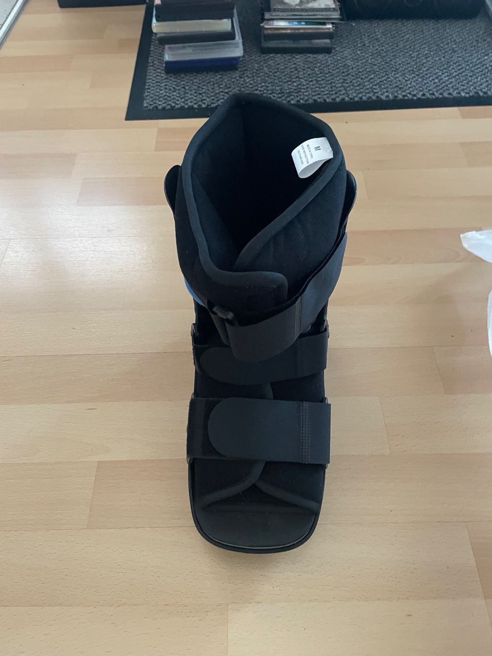 Attrezzature mediche: Orthopädischer Gehschuh/Walker Gr. M – Nuovo (secondo la descrizione) da Wila venduto da Lokelo 4