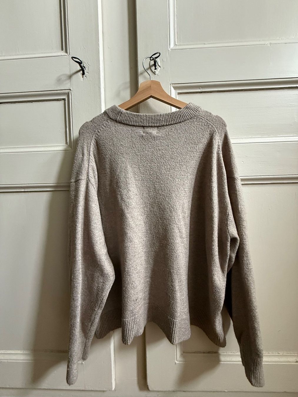 H&M Maglioni & Felpe: Pull confortable H&M, orné de perles élégantes, XL – Nuovo (secondo la descrizione) da Erlach venduto da migdep985 2
