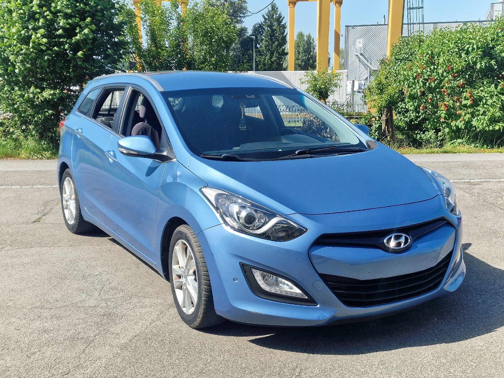 Hyundai Autos: Hyundai I30 1.6 Gdi – D'occasion à Staad SG par zotya20