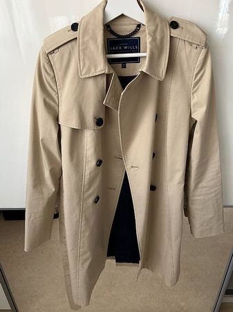 Trenchcoat
