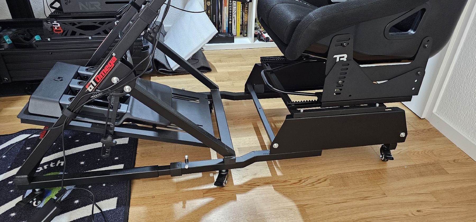 Logitech Controller: komplettes Sim Rig Logitech  – Usato da Schlieren venduto da huiop2 7