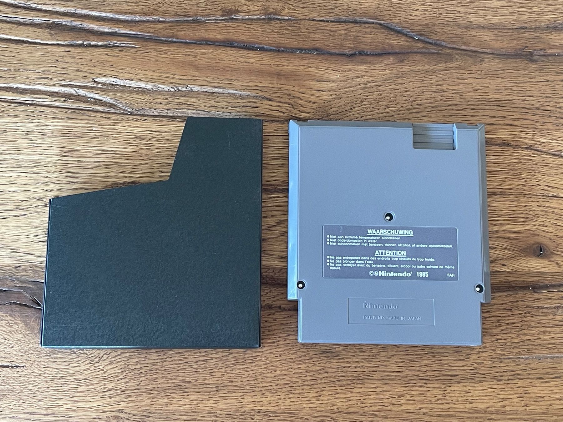 Nintendo Giochi: NES Modul Spy vs Spy mit Schuber – Usato da Zuerich venduto da Dorsi 2