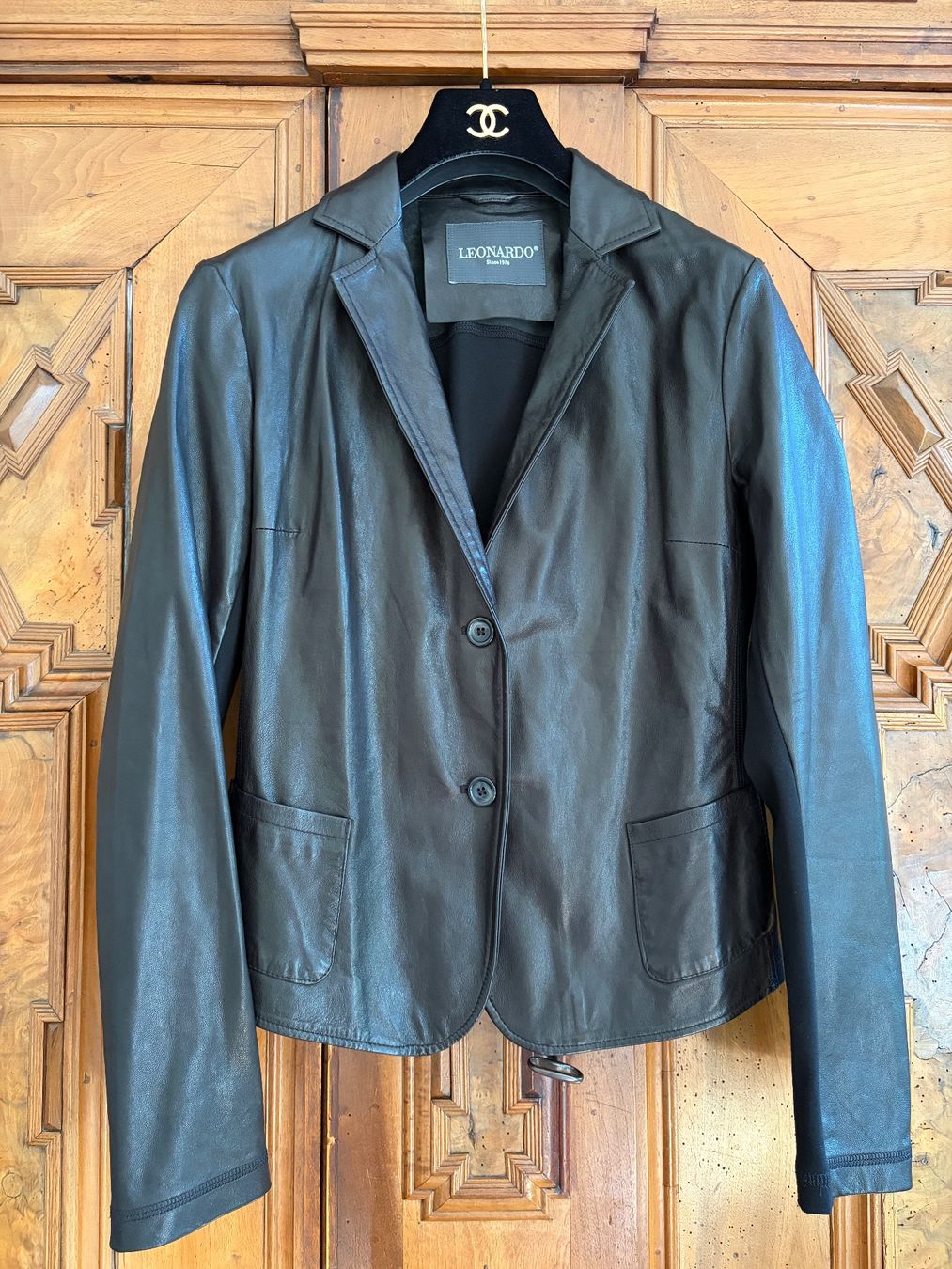 Giacche: LEONARDO Jacke  100 % Leder + Stretchmaterial, Größe M – Usato da Interlaken venduto da Bona55 1