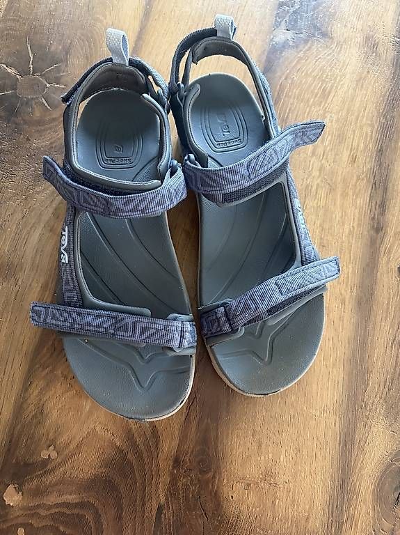 Chaussures garçon: Teva Sandalen 37 Kids – D'occasion à Spiez par RIGELER01 2