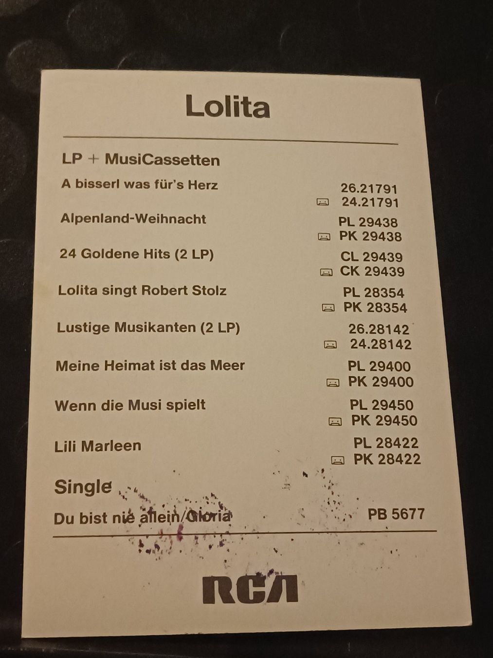 Autografi: Lolita - Handsigniert Autogrammkarte – Usato da Menziken venduto da Artographs 1
