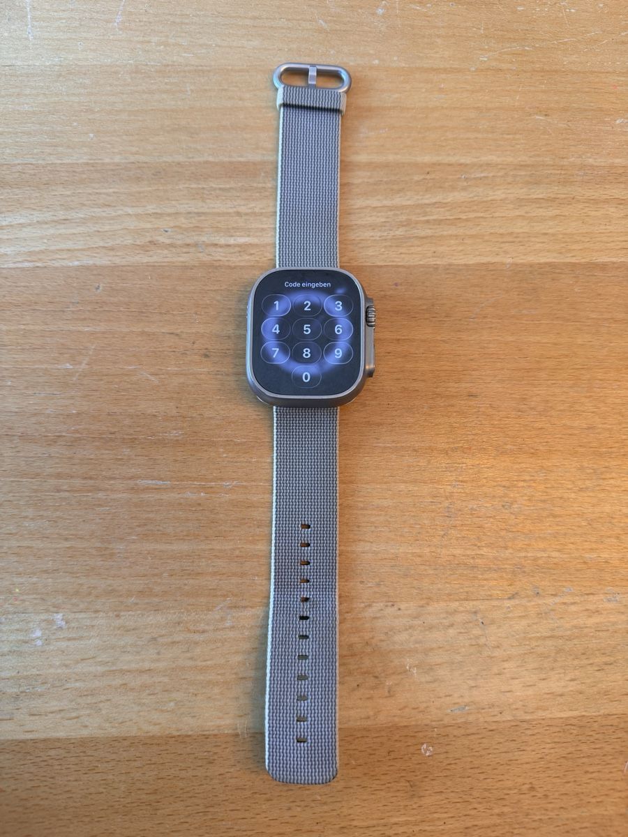 Apple Armbänder & -reifen: Apple Watch Armband aus Nylon – Gebraucht aus Birmensdorf ZH von DinoC13