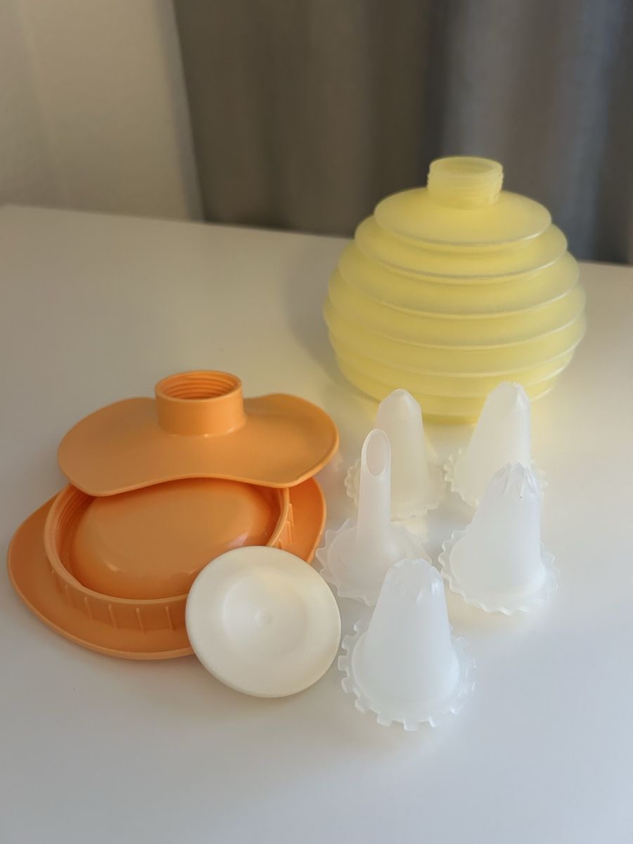 Tupperware Contenitori & Simili: Tupperware poche à douille comme NEUVE – Nuovo (secondo la descrizione) da Prangins venduto da bbice_8 1