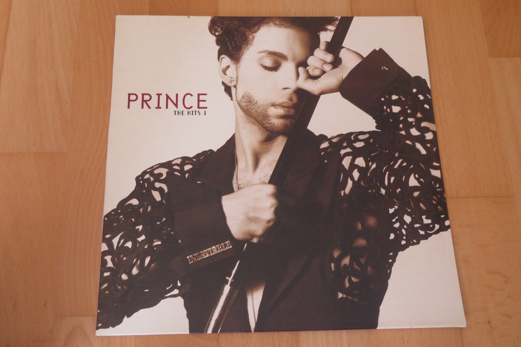 Dischi in vinile: Prince – The Hits 1 – Usato da Thun venduto da Karibu70