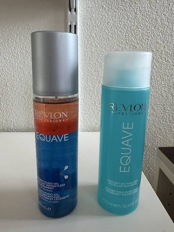 Lettini & sedie per cosmetici: Coiffeurprodukte – Usato da Wittenbach venduto da jan_g2pw 2