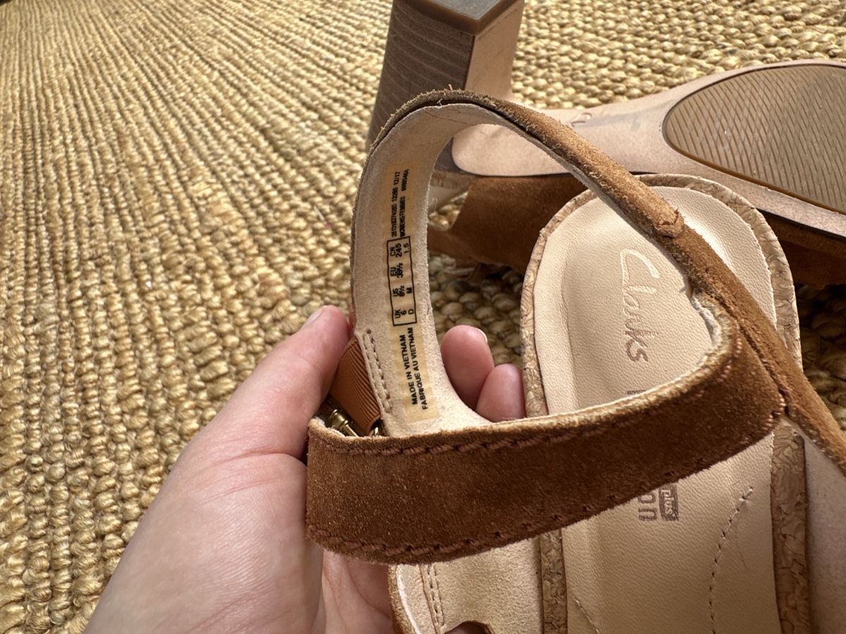 Clarks Chaussures femmes: Clarks sandals – D'occasion à Schlieren par joa_5hbw 3