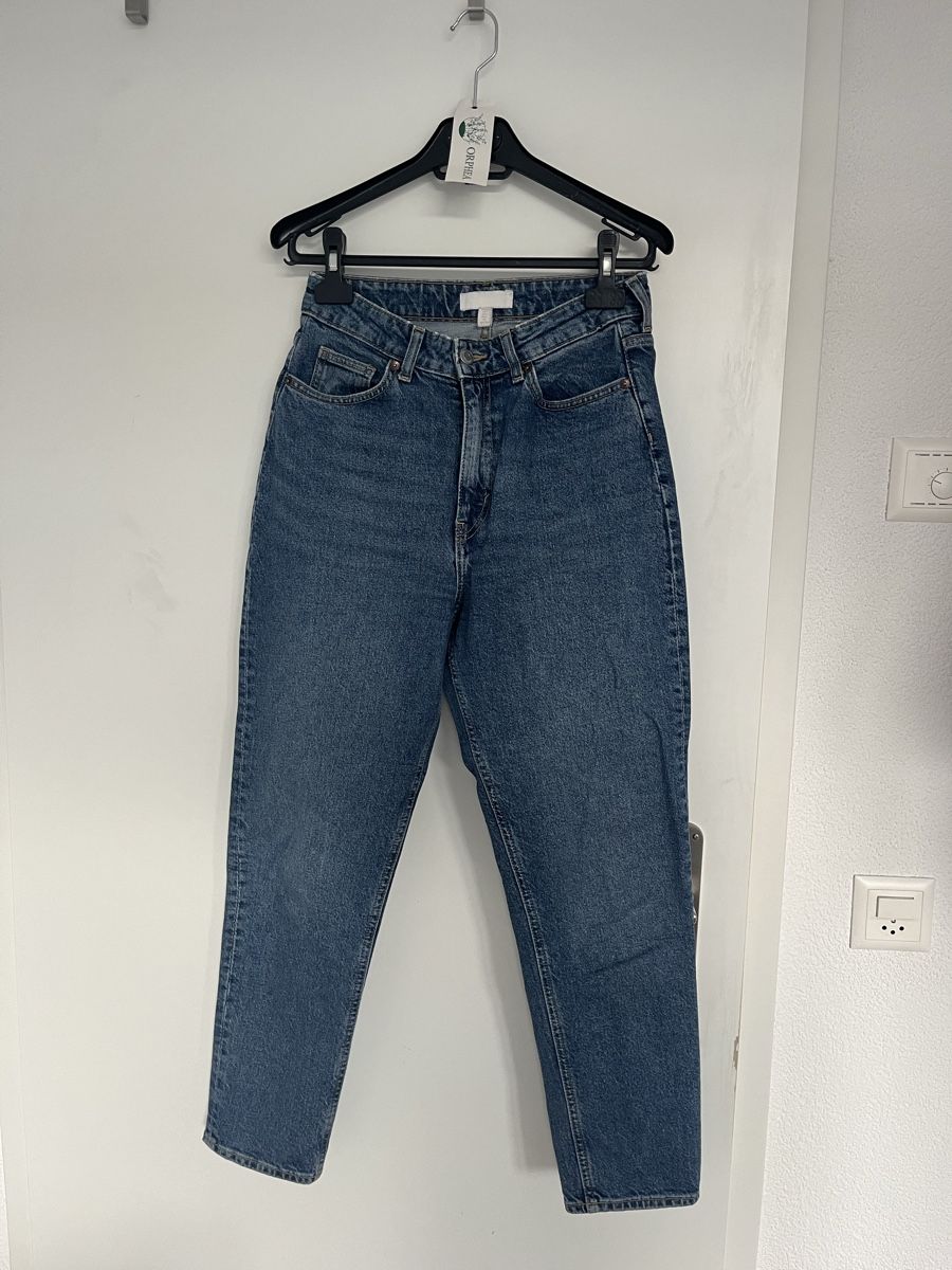 H&M Pantaloni: Jeans MOM 👖 – Usato da Bern venduto da val_kw6s