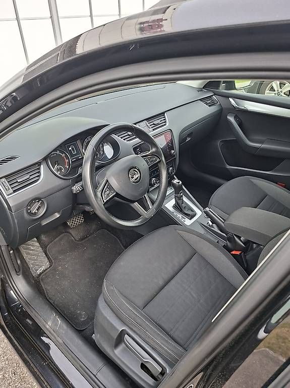 Autos: Skoda octavia – D'occasion à St. Antoni par Menzce 1