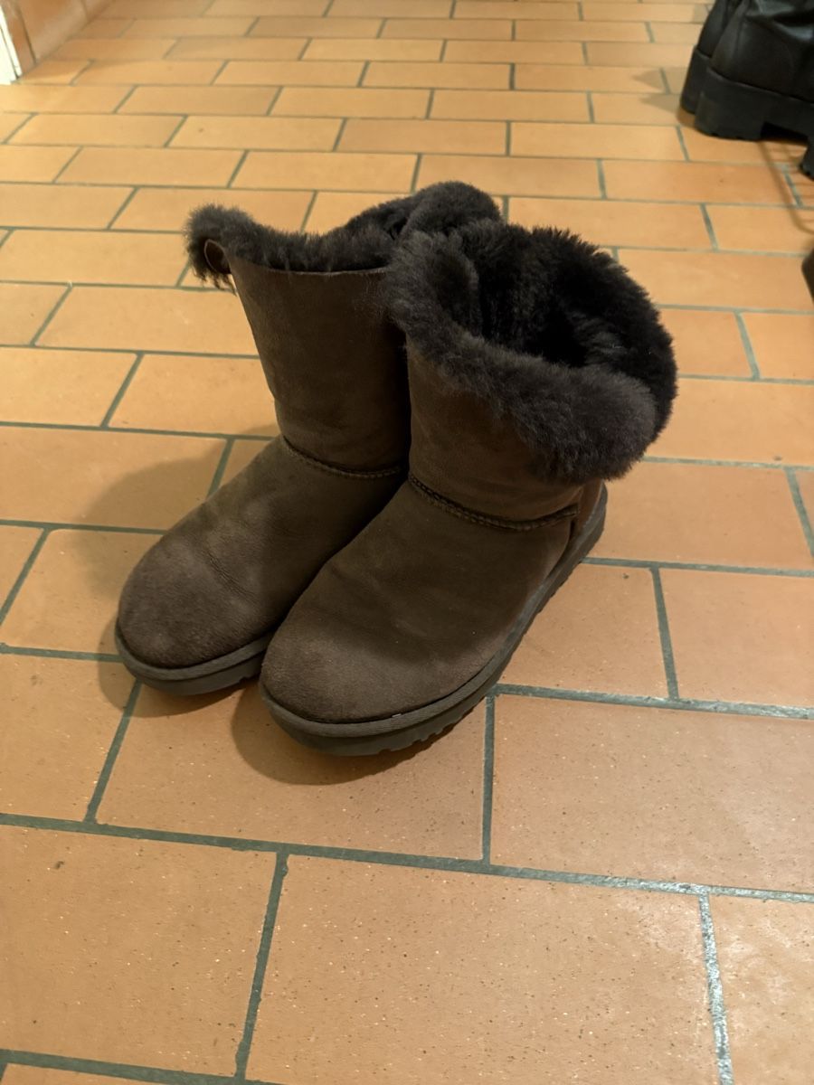 Ugg Scarpe da donna: UGG Winterboots braun Grösse 38 – Usato da Meilen venduto da don_9hgn