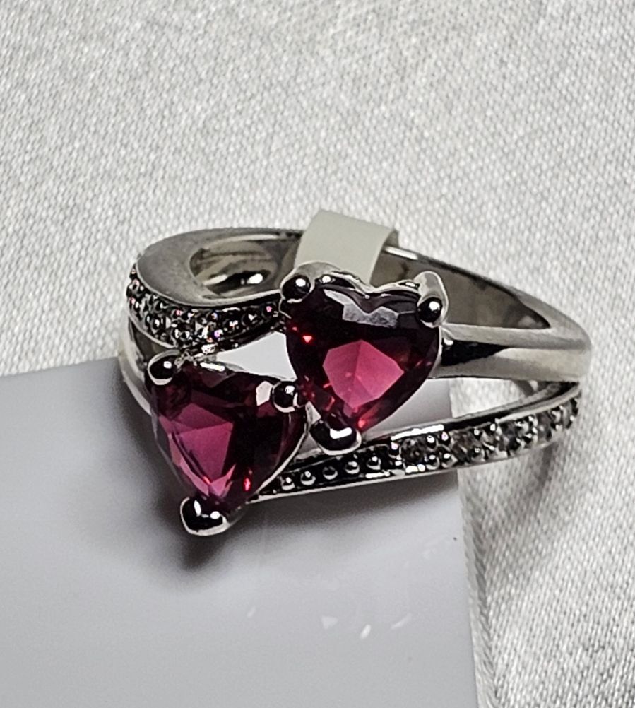 Anelli: Romantischer Ring mit rotem Zirkonia, Gr.7 – Nuovo (secondo la descrizione) da Grenchen venduto da lei_tjl5 3