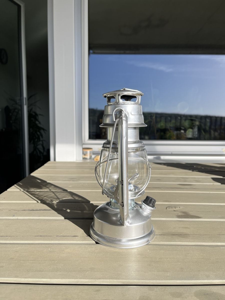 Lampade & Luci: Elektrische Sturmlaterne – Usato da Winterthur venduto da est_my96 1