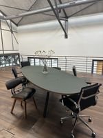 Konferenztisch von Faust