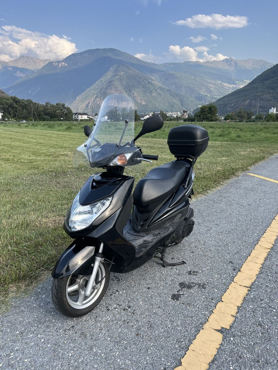 Yamaha Scooters: Yamaha Cygnus 125 XC / Ab MFK – D'occasion à Baltschieder par Sonnenblume3937 1