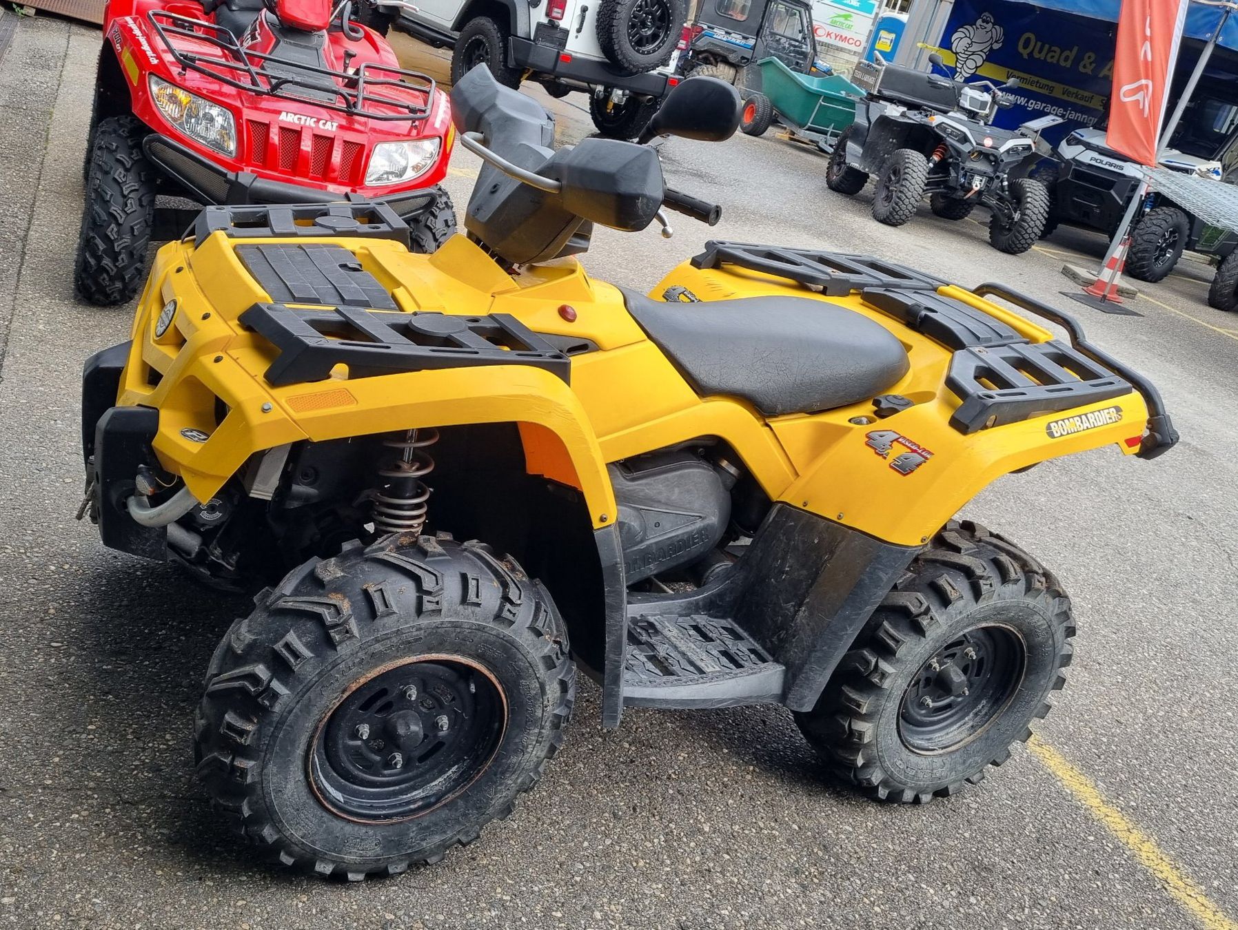 Bombardier ATVs / Quads: Can-am Bombardier Outlander 400 4x4 – Gebraucht aus Trimmis von