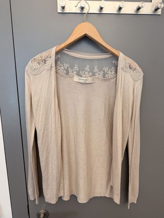Zaraknit Jäckchen Beige