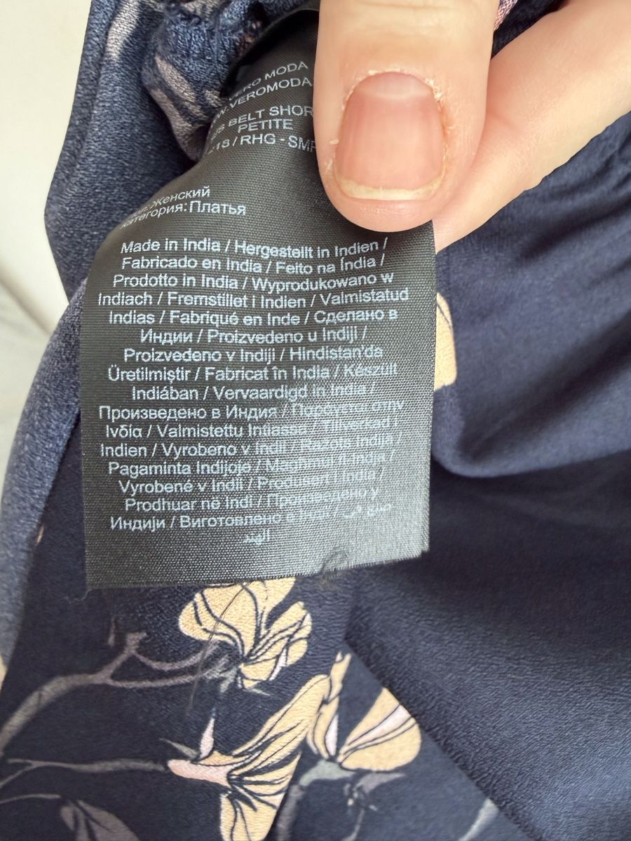 Vero Moda Vestiti: Robe bleue foncé VERO MODA – Nuovo e nell'imballaggio originale da Le Noirmont venduto da Fanny_ 2