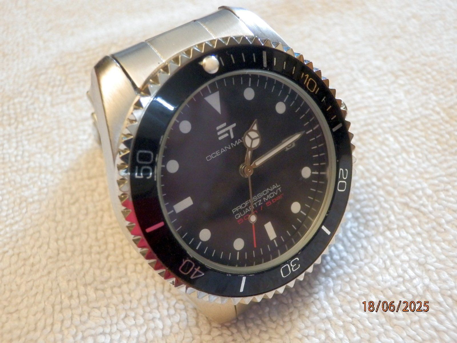 Orologi: Ocean Master, Quartz, Datum, drehbare Lünette, Ø 41mm, 5bar – Usato da Ueberstorf venduto da dinbau 7