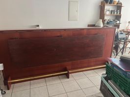 Grand comptoir de bar professionnel 2,80 m – bois – avec ran