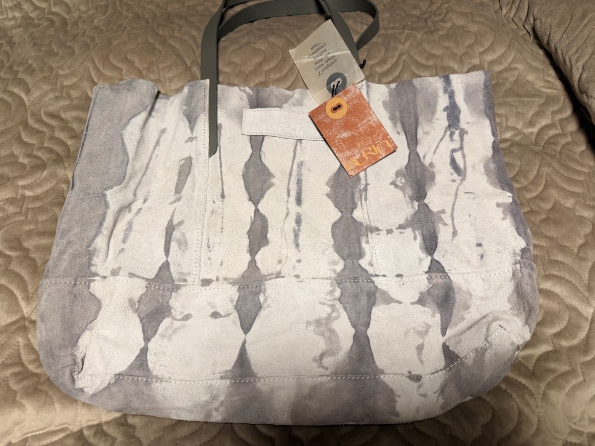 Taschen für Damen: Burin sac  – Neu und originalverpackt aus Neuchatel von cristina2014