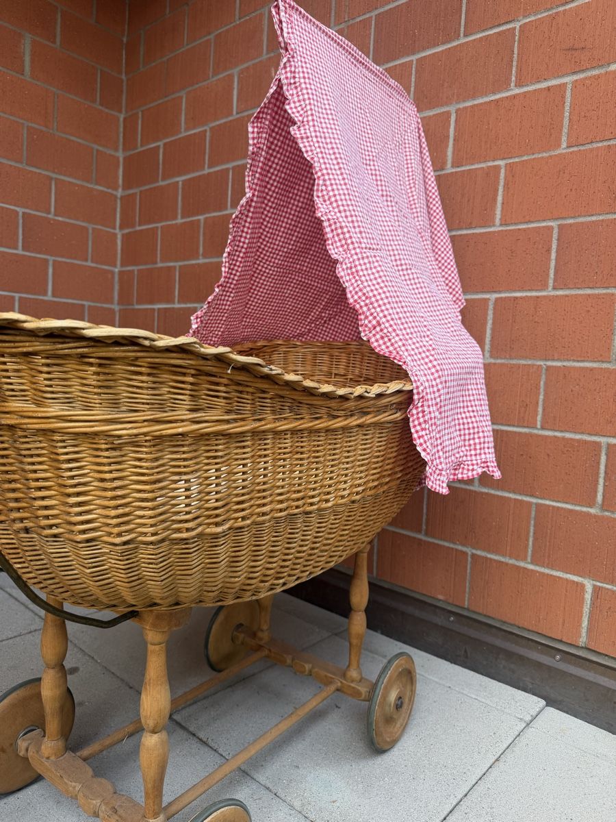 Wiegen & Stubenwagen: Kinderwiege/Stubenwagen (Weidenkorb) – Gebraucht aus Zürich von ksc_qs68 5
