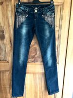 Jean femme taille 30 avec strass décoratives élégant Neuf