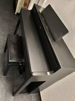 e-Piano Roland HP 704