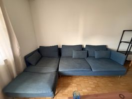 Ecksofa blau mit Kissen Stoffbezug gebrauchter Zustand