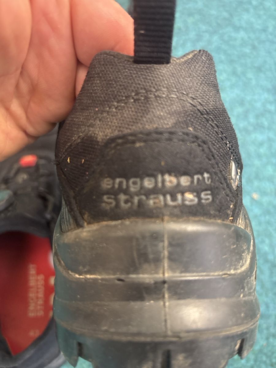 Engelbert Strauss Herrenschuhe: Sicherheitsschuhe e.s.Nembus low, Gr. 43 – Gebraucht aus Oberwil BL von Brichri3001 1