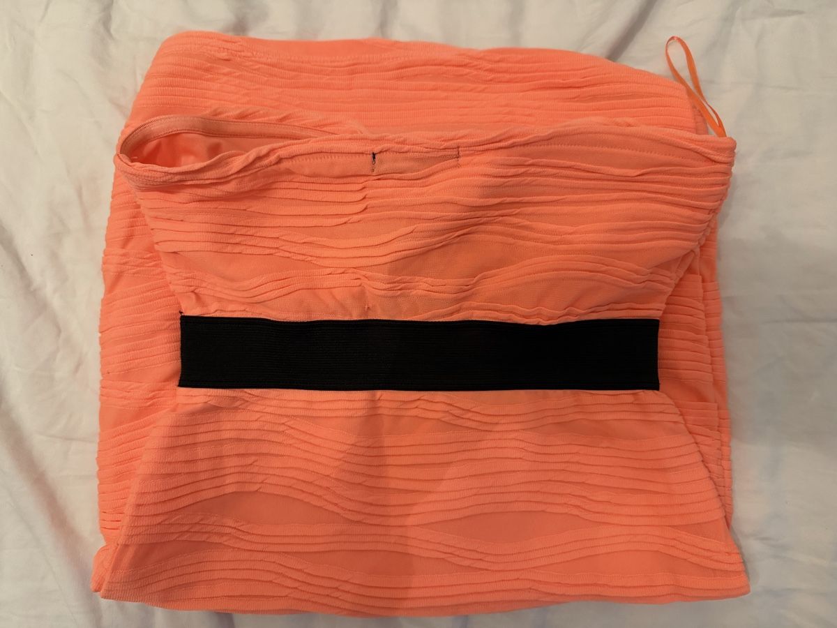 Tally Weijl Vestiti: Trägerloses Kleid – Usato da Eschenbach LU venduto da Tatzi1 3