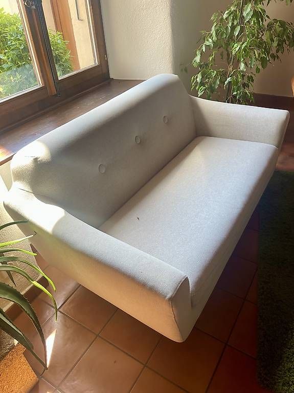 Ikea Divani: Canapé 2 places – Usato da Montagny-Yverdon venduto da Tulipebleue