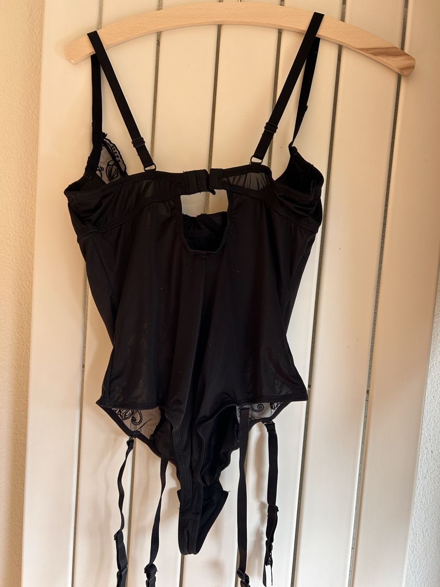 Sonstige Unterwäsche: Body Lovehoney S – Gebraucht aus lausanne von Lilos77 3