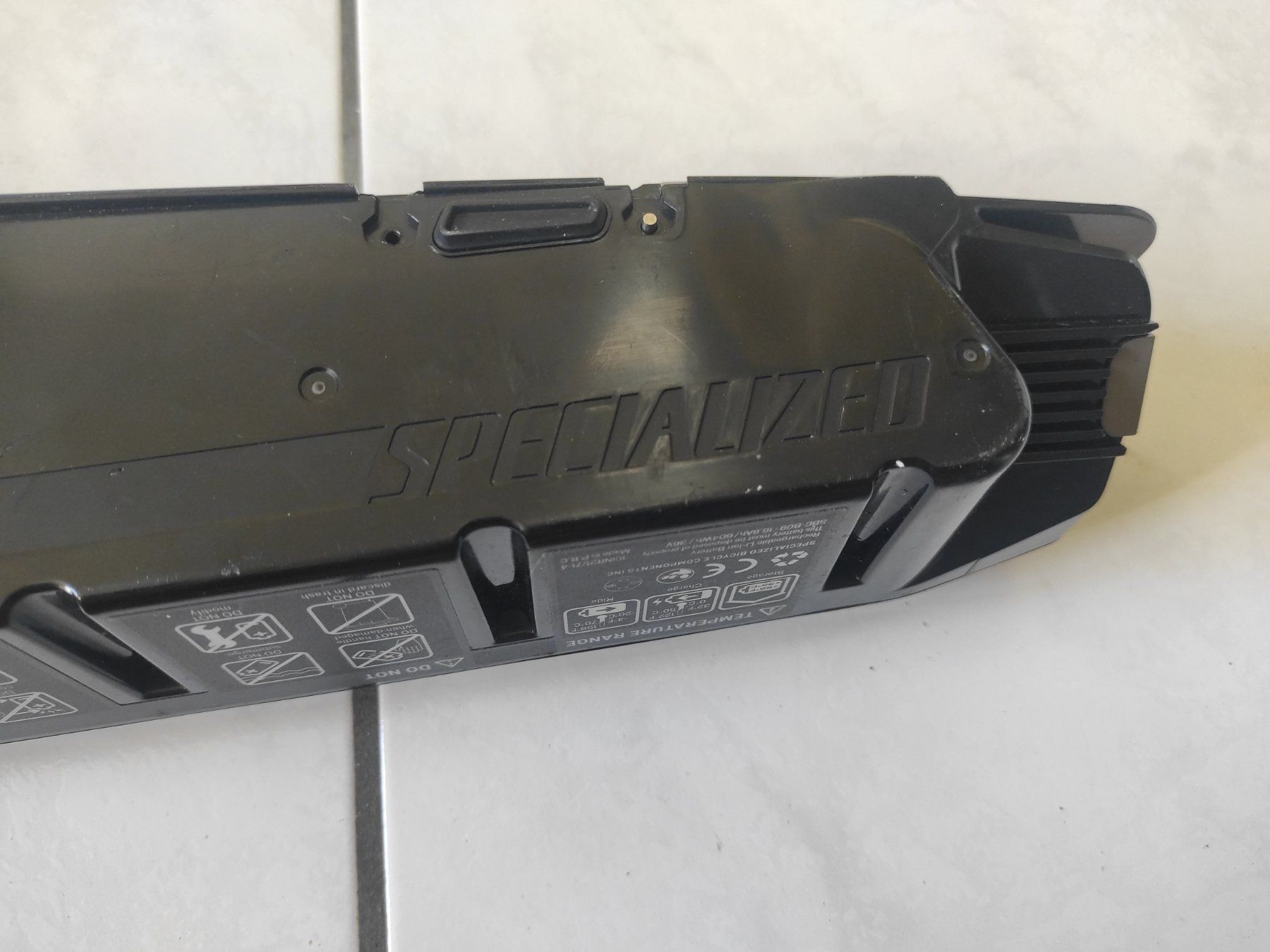 Bionx Batteries: Specialized VADO eBike Akku 36V Akkupack – Défectueux à Niederwil AG par red.santa 1