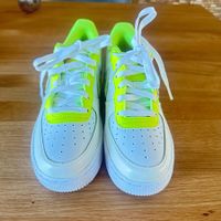 Nike Air Force 1 LV8