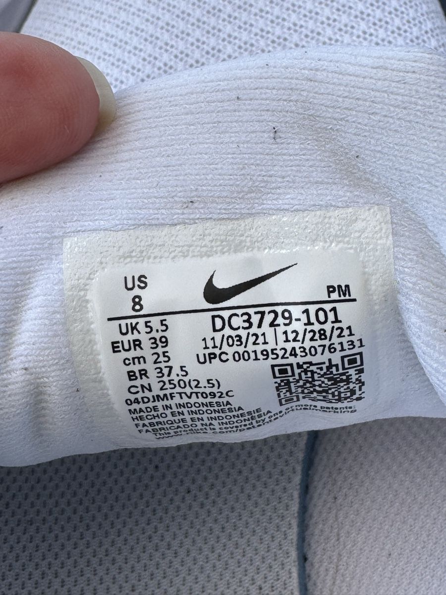 Nike Scarpe da donna: Nike Tennis Freizeit Schuhe – Usato da Regensdorf venduto da scheissspiel 5