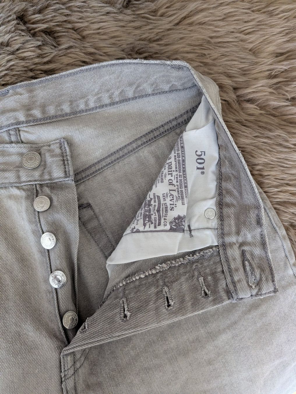 Levi's Jeans: Levis 501 W25 L28 schöner Zustand – Nuovo (secondo la descrizione) da Appenzell venduto da Pontigui2007 3