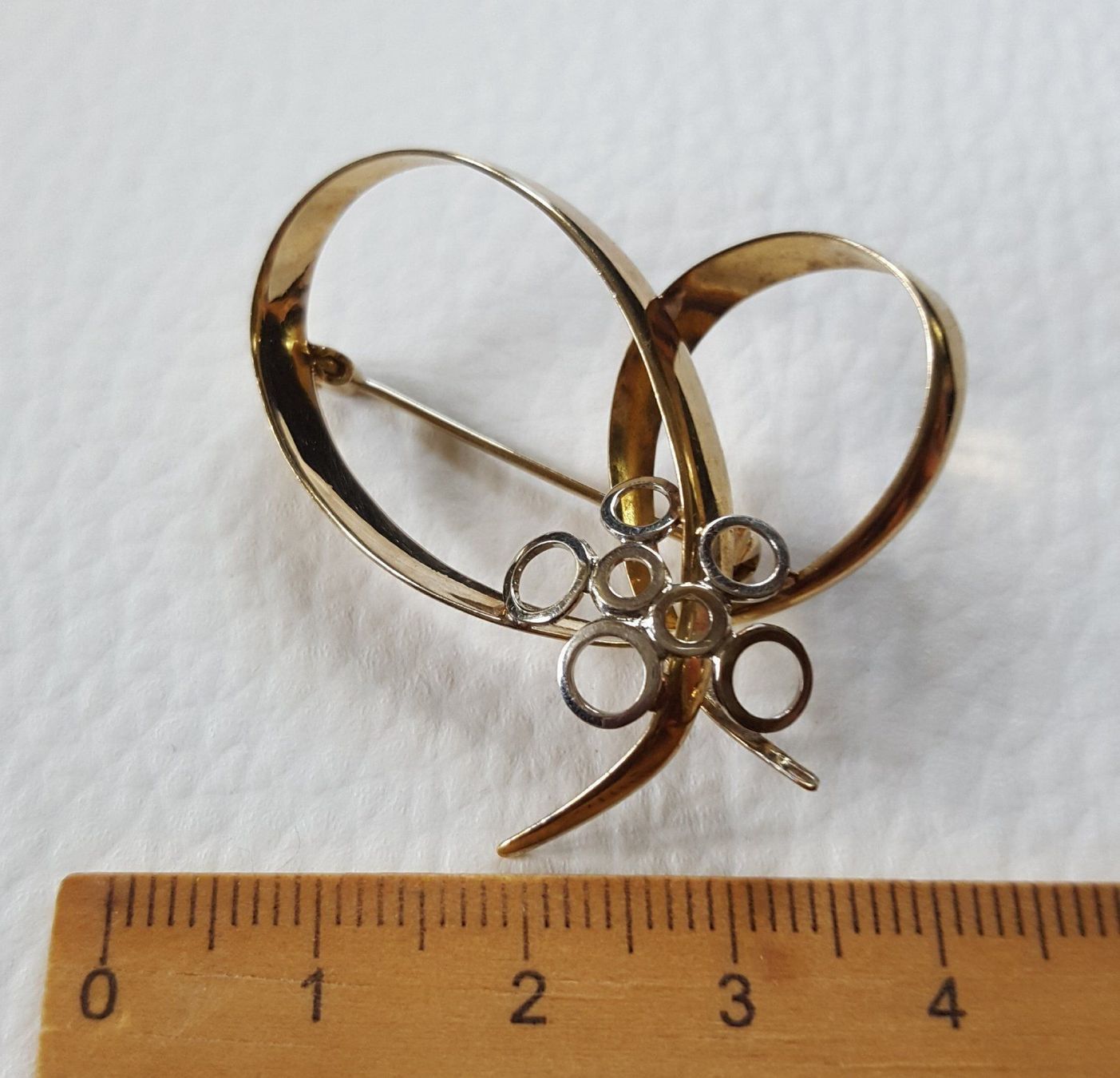 Spille & Fermagli: Gold Broche – Usato da Wald ZH venduto da Dasilver 2