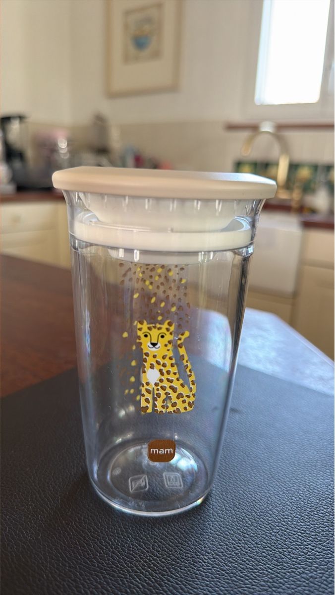 Mam Pasti del neonato: MAM Trinklernbecher Cup mit Leopard, einmal ausprobiert – Nuovo (secondo la descrizione) da Allschwil venduto da cconnie