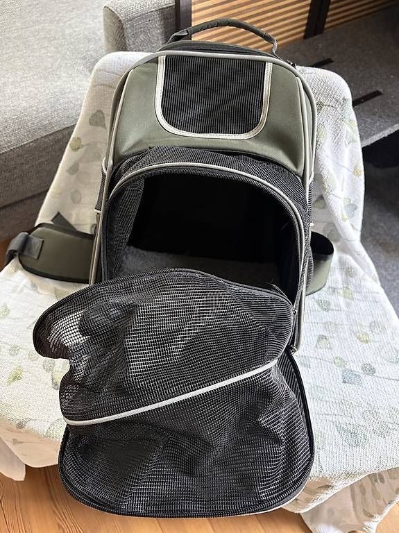 Cucce & Letti: Rucksack, Tragetasche für Katze – Usato da Basel venduto da Summer.Day 4