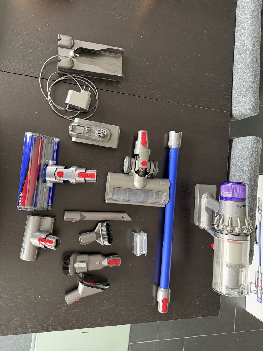 Dyson Aspirapolveri & Accessori: Staubsauger Dyson V11 Absolute Extra Pro gebraucht – Difettoso da Zürich venduto da auk_hz8f