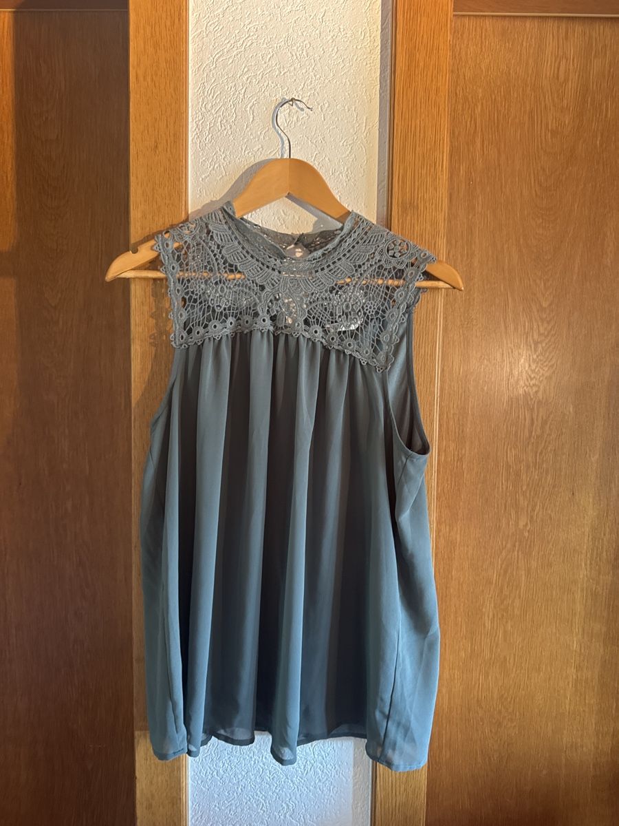 Only Tops: Blusentop Spitzentop – D'occasion à Rohrbachgraben par kae_5lhf