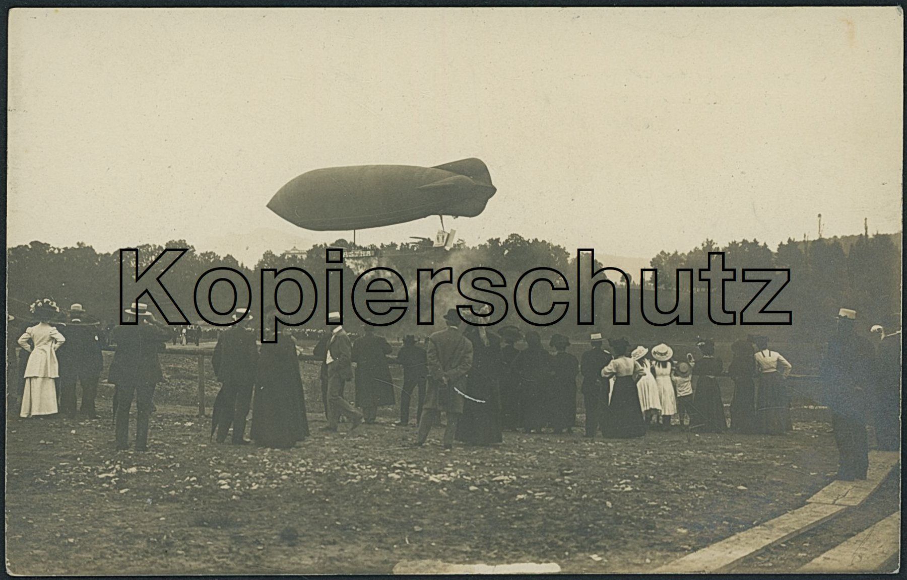 Cartoline postali: LUS Luzern - Luftschiff - Ville de Lucerne – Usato da Schindellegi venduto da leecollect