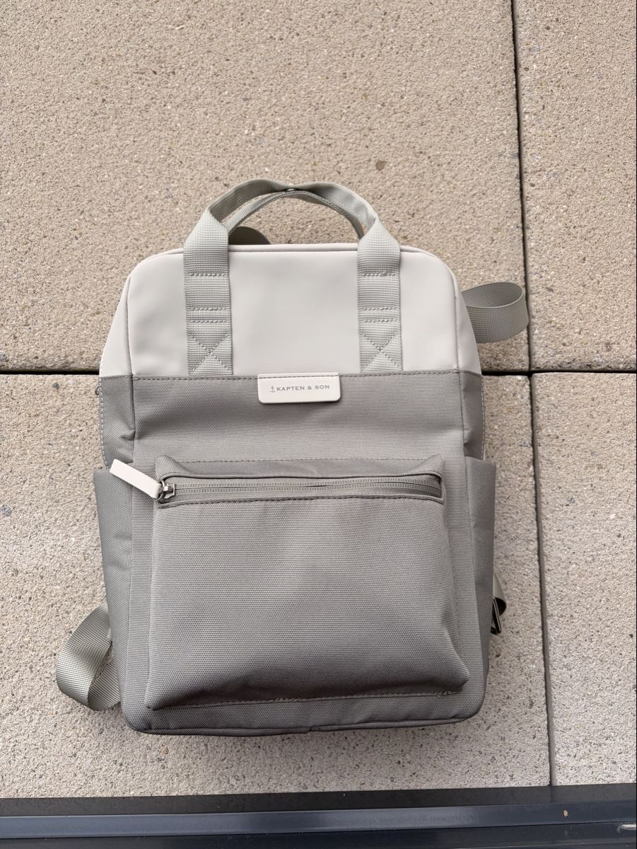 Kapten & Son Zaini: KAPTEN & SON Bergen Small 9L – Usato da Turbenthal venduto da Aquilon33