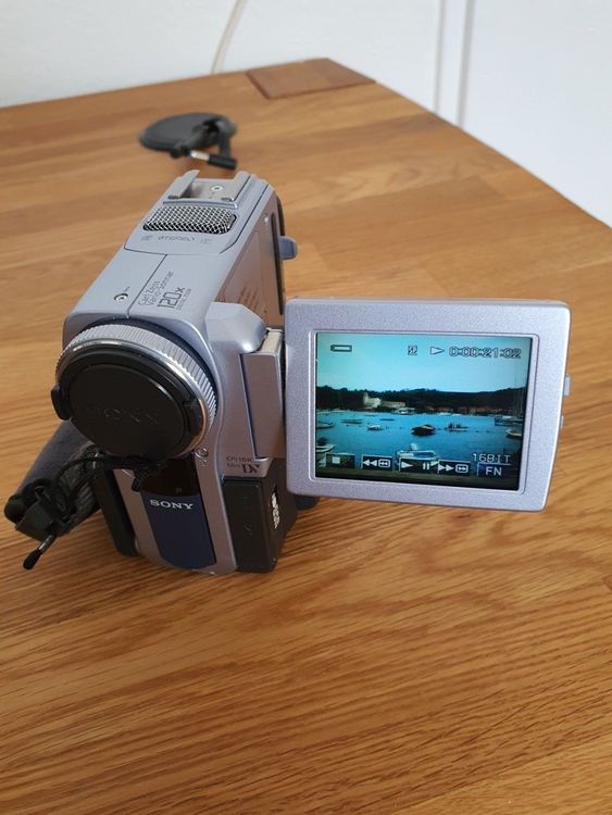 caméscope à cassette MiniDV Acheter sur Ricardo